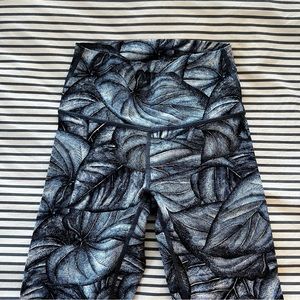 Lulu Lemon Banana Leaf Leggings